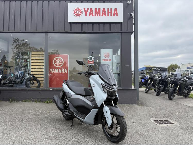 YAMAHA NMAX 125 TECH MAX