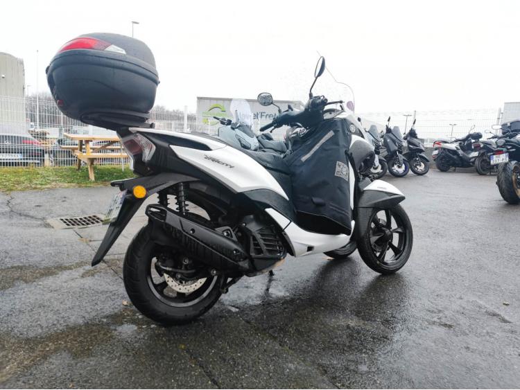 YAMAHA TRICITY 125