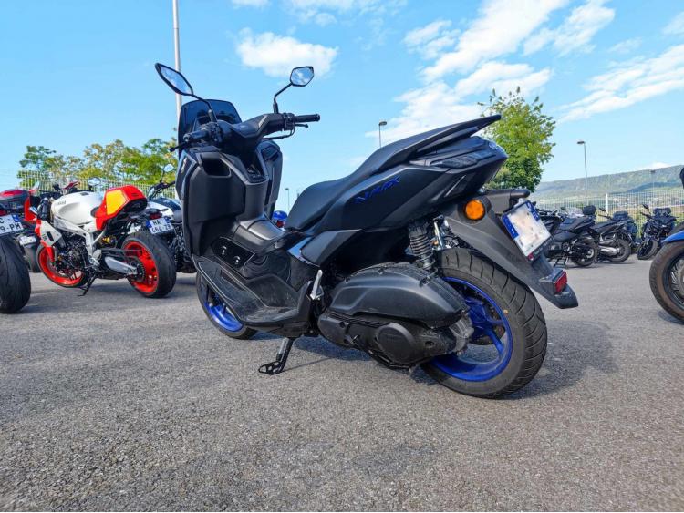 YAMAHA NMAX 125