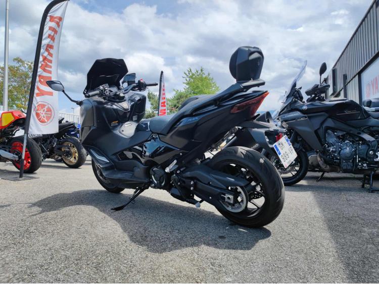 YAMAHA TMAX 560 TECH MAX
