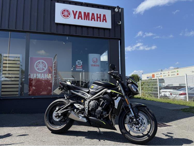 TRIUMPH STREET TRIPLE 765 RS