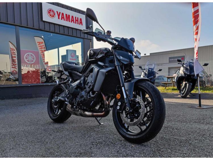 YAMAHA MT-09 Y-AMT 35kw