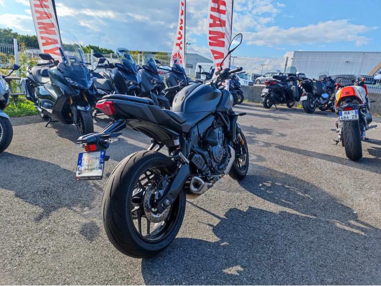 YAMAHA MT07 y-amt (47.5CV)