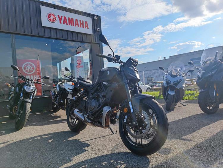 YAMAHA MT07 y-amt (47.5CV)
