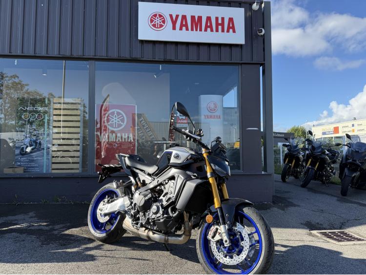 YAMAHA MT-09 SP