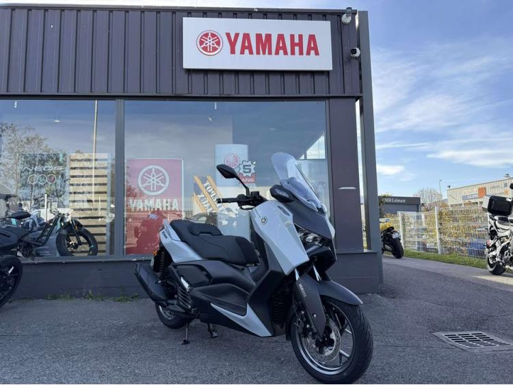 YAMAHA XMAX 125 TECH MAX