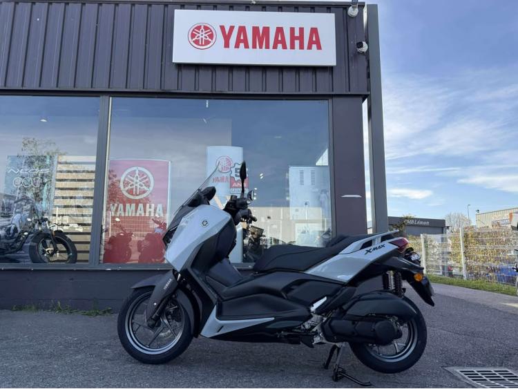YAMAHA XMAX 125 TECH MAX