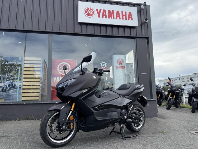 YAMAHA XP T-MAX 560 TECH MAX