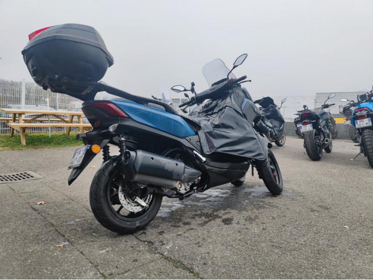 YAMAHA TRICITY 300 touring